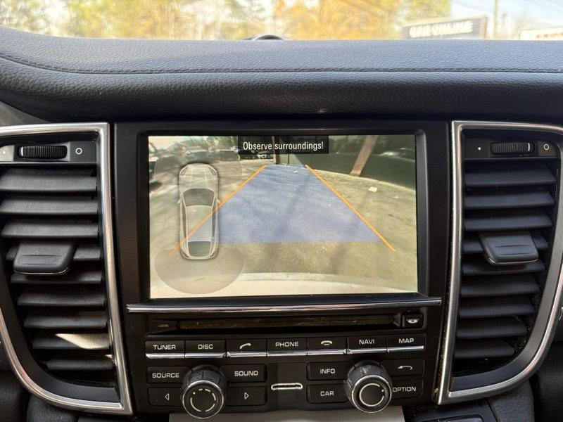 2011 Porsche Panamera Image 25