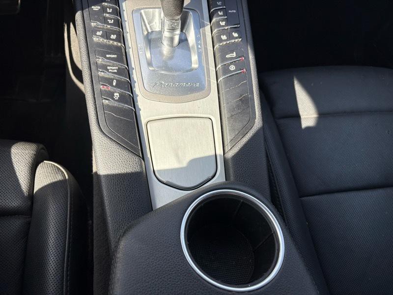 2011 Porsche Panamera Image 29