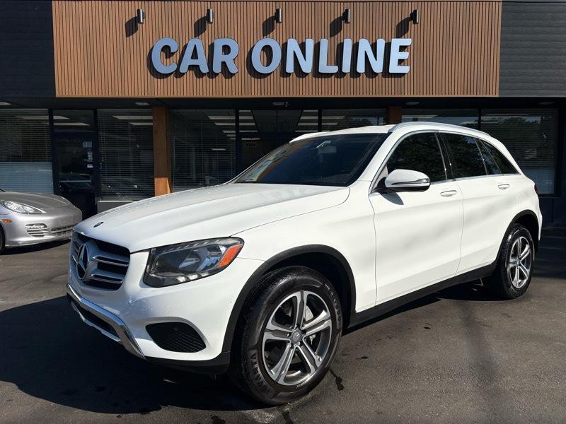 2016 Mercedes-Benz GLC-Class Image 1