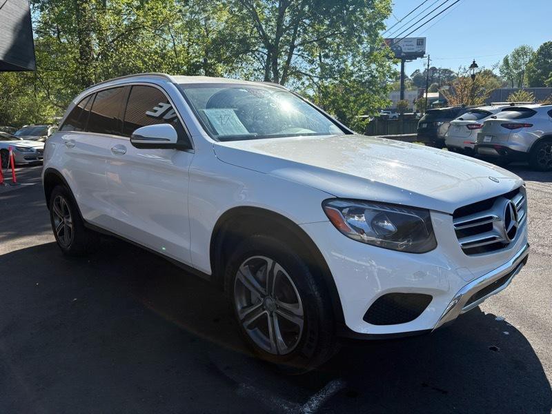 2016 Mercedes-Benz GLC-Class Image 3