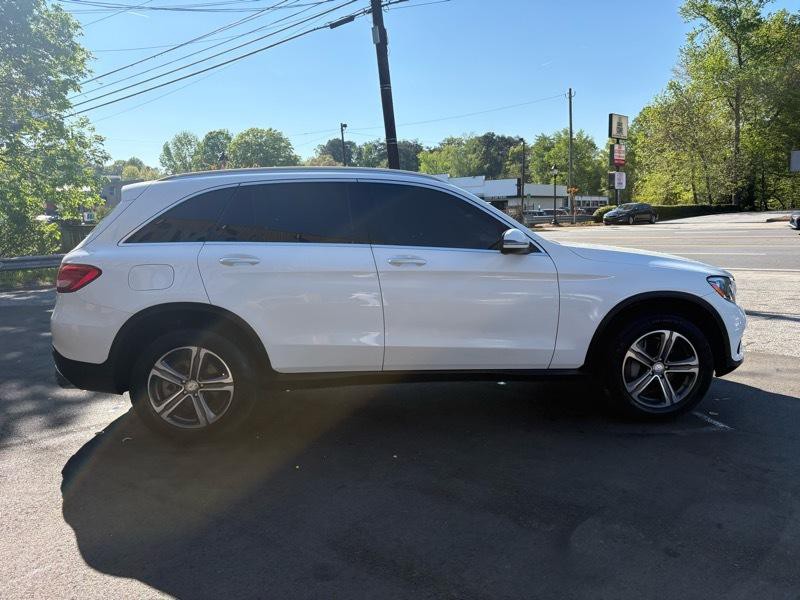 2016 Mercedes-Benz GLC-Class Image 4