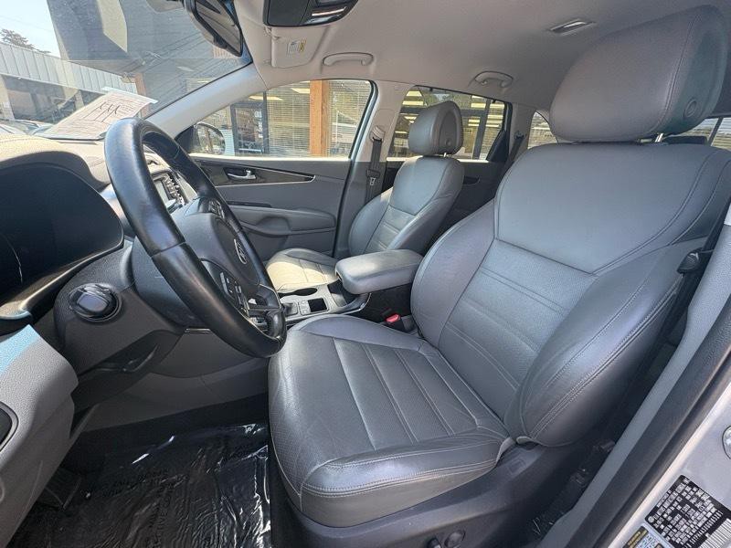2016 Kia Sorento Image 10
