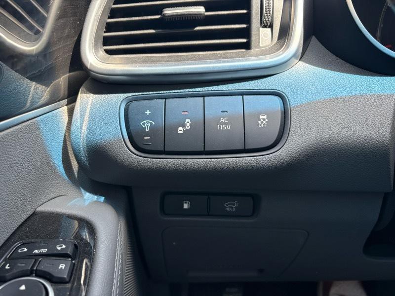 2016 Kia Sorento Image 17