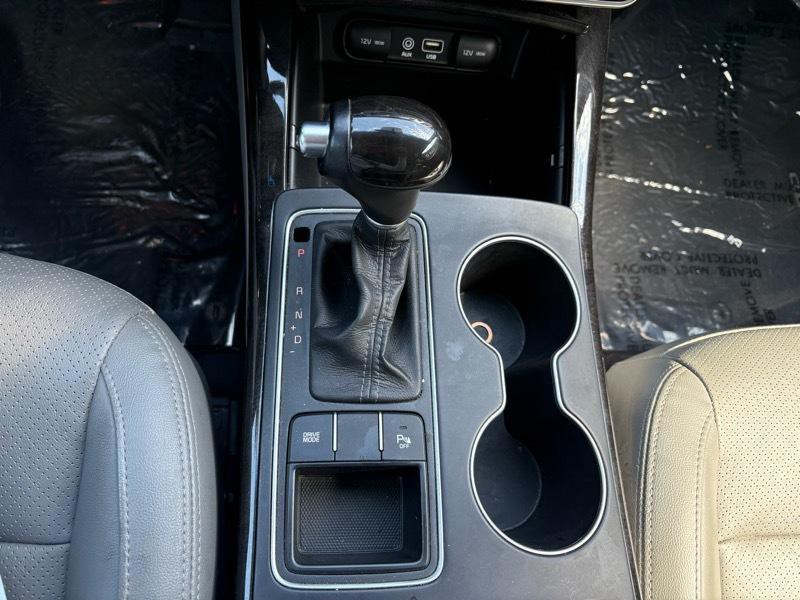 2016 Kia Sorento Image 20