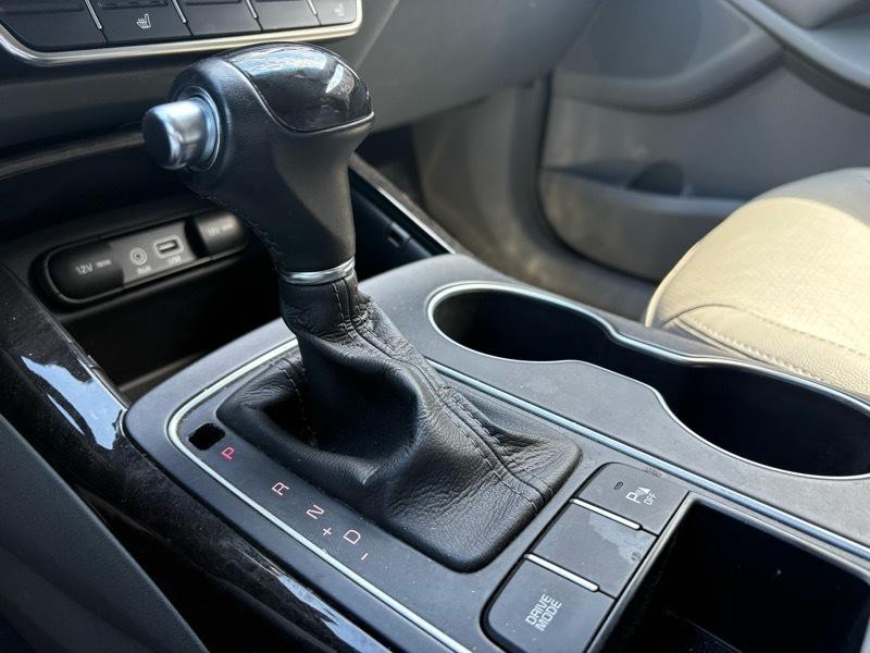 2016 Kia Sorento Image 21