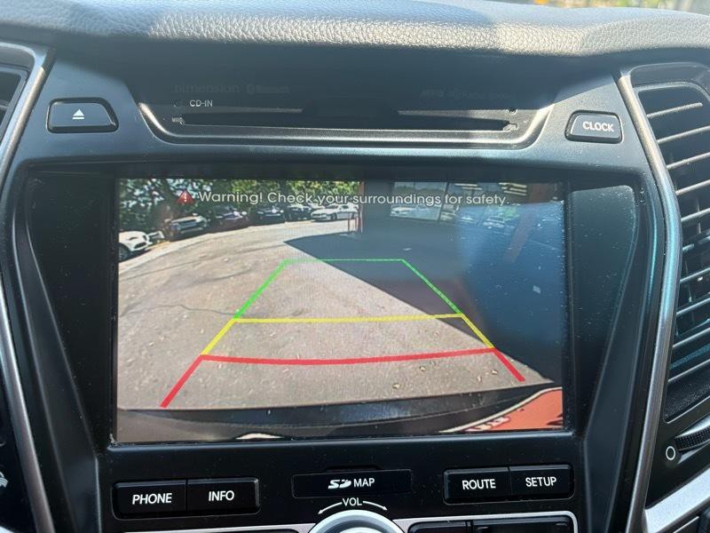 2015 Hyundai Santa Fe Image 21