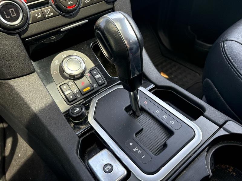 2012 Land Rover LR4 Image 22