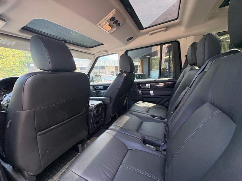 2012 Land Rover LR4 Image 26