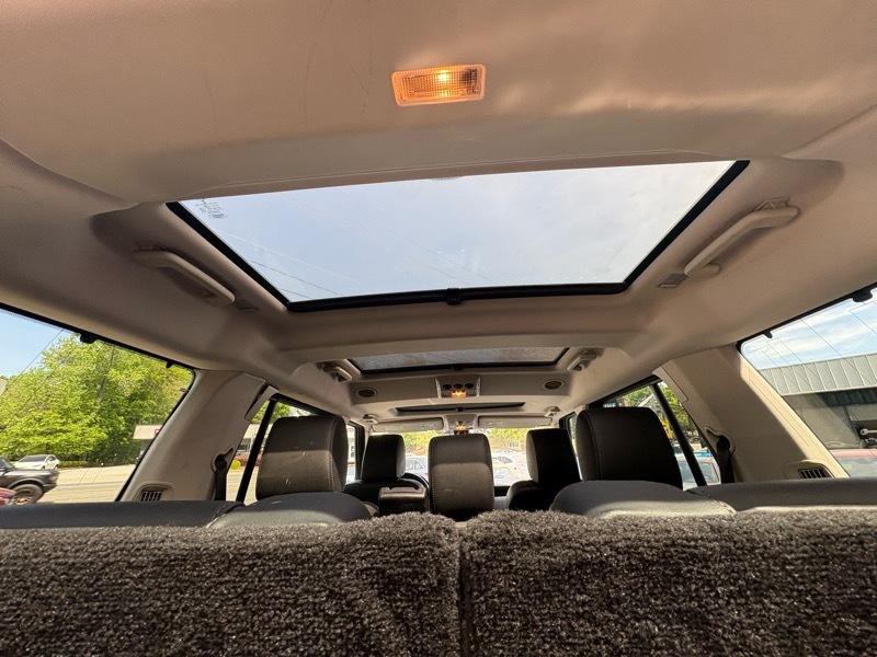 2012 Land Rover LR4 Image 32