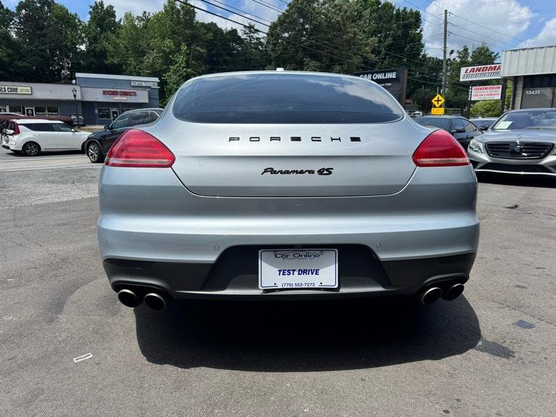 2014 Porsche Panamera Image 6