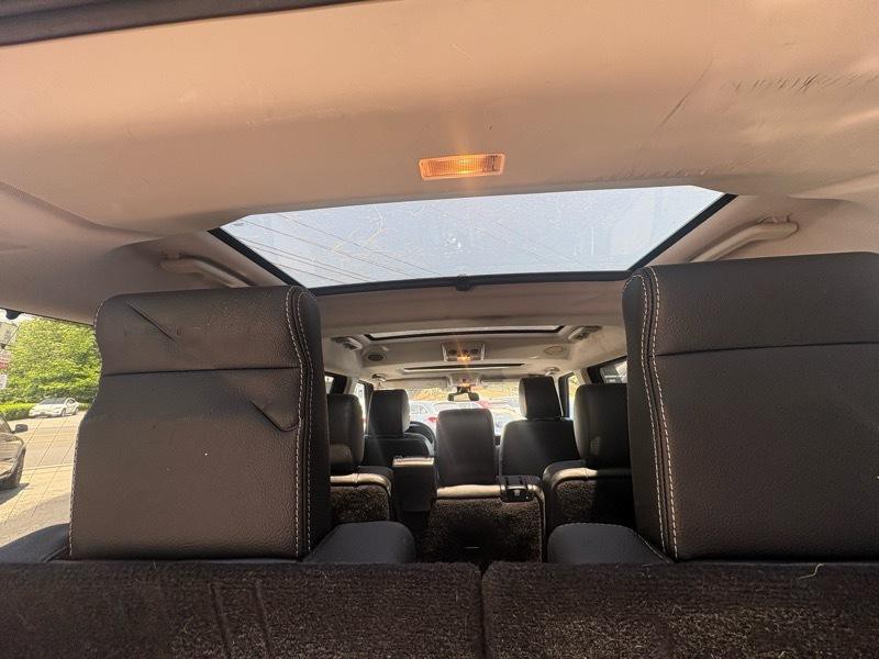 2011 Land Rover LR4 Image 28