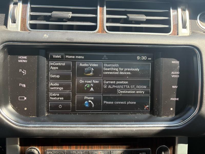 2015 Land Rover Range Rover Image 25