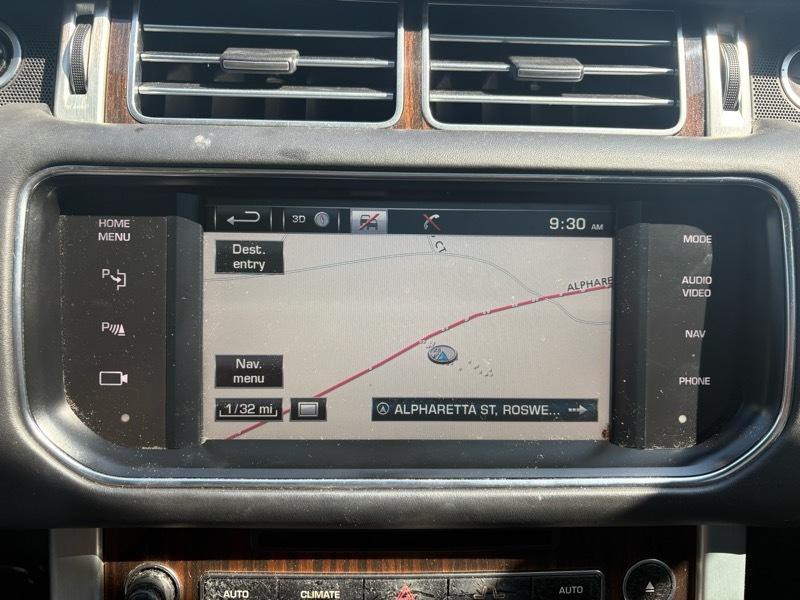 2015 Land Rover Range Rover Image 26