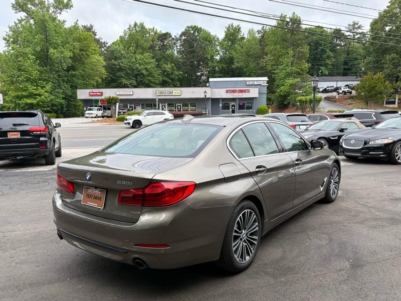 2019 BMW 5 Series Image 5