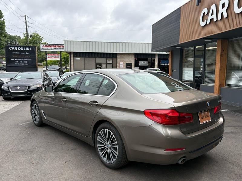 2019 BMW 5 Series Image 6