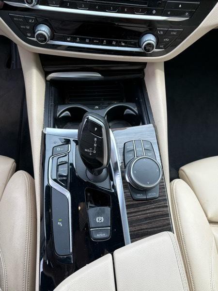 2019 BMW 5 Series Image 13