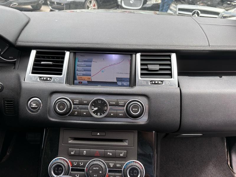 2011 Land Rover Range Rover Sport Image 17