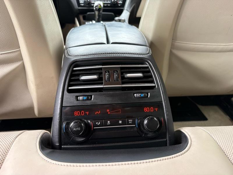 2015 BMW 6 Series Image 16
