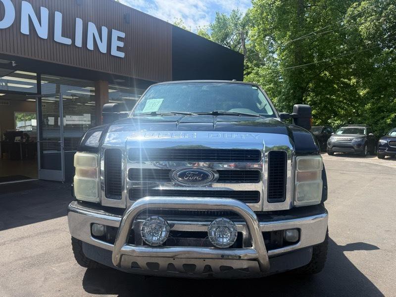 2010 Ford F-250 Image 2