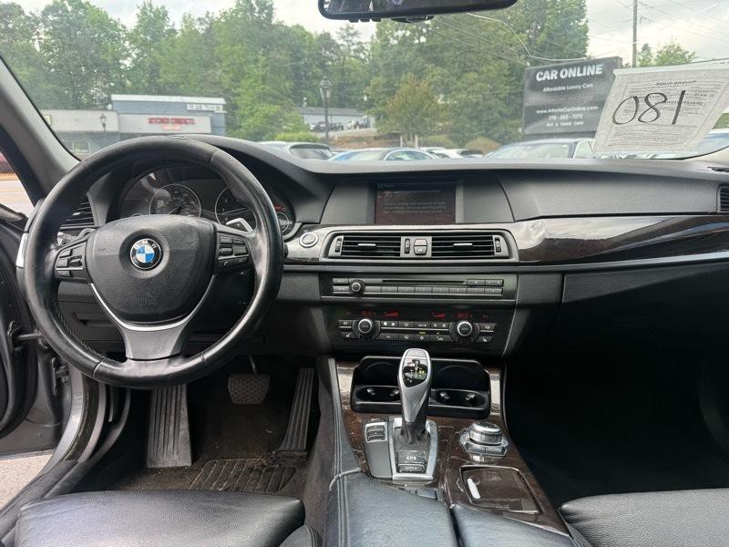 2011 BMW 5 Series Image 14