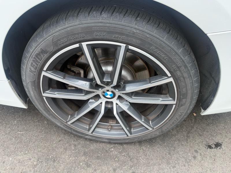 2019 BMW 3 Series Image 7