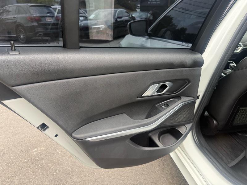 2019 BMW 3 Series Image 8