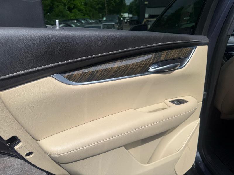 2018 Cadillac XT5 Image 8