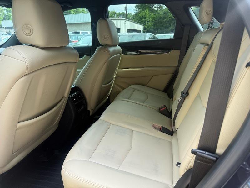 2018 Cadillac XT5 Image 9