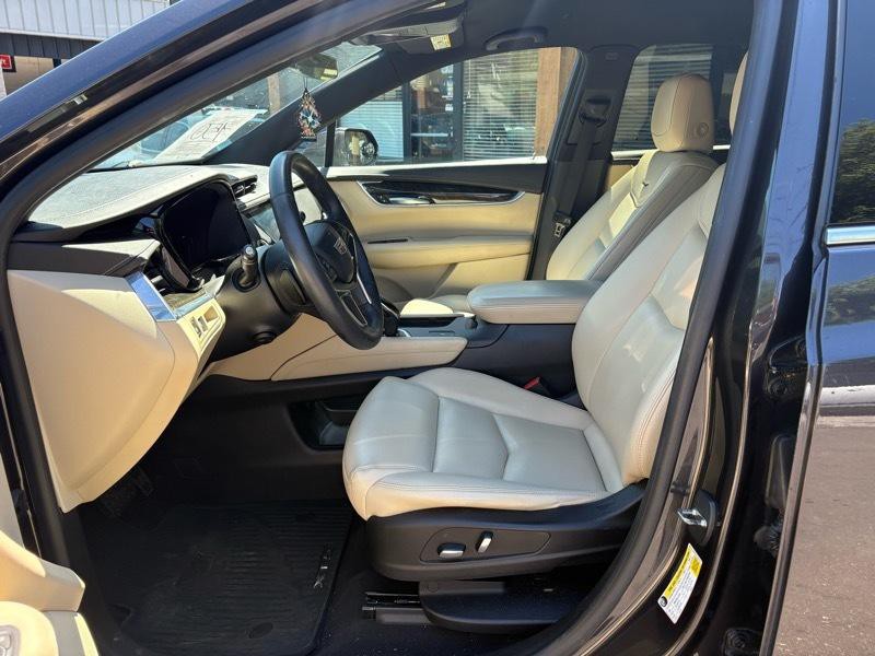 2017 Cadillac XT5 Image 5