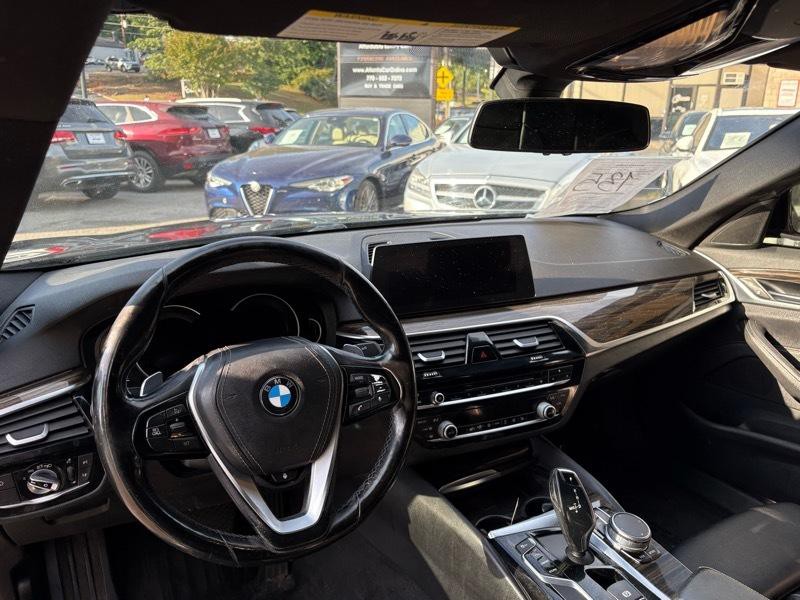 2018 BMW 5 Series Image 5