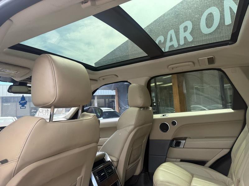 2015 Land Rover Range Rover Sport Image 10