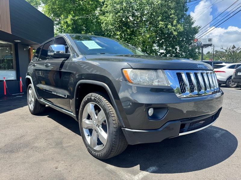 2011 Jeep Grand Cherokee Image 2