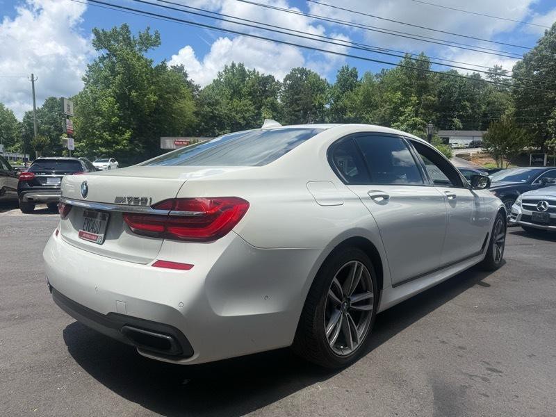 2017 BMW 7 Series Image 4