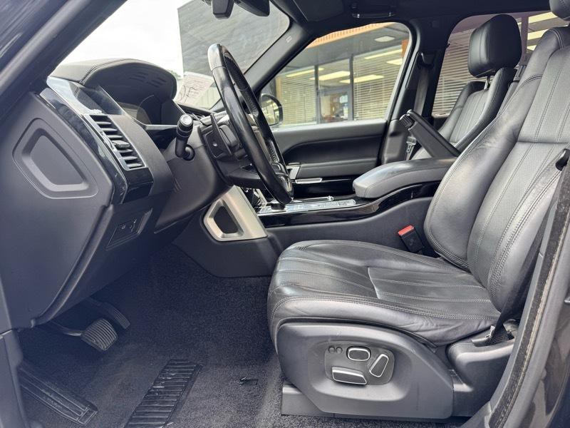 2014 Land Rover Range Rover Image 11
