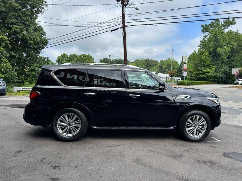 2018 INFINITI QX80 Image 8