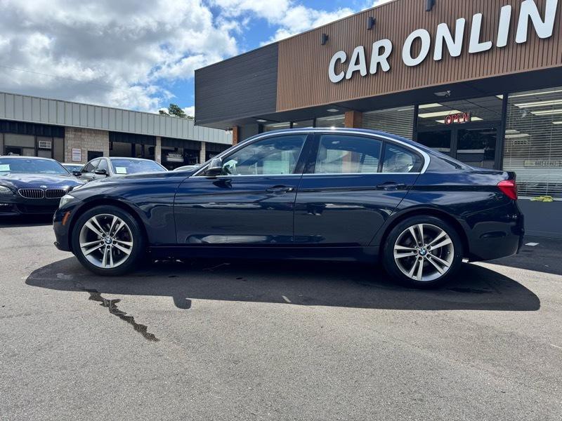 2017 BMW 3 Series Image 8