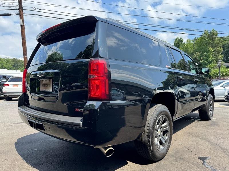 2015 Chevrolet Suburban Image 5