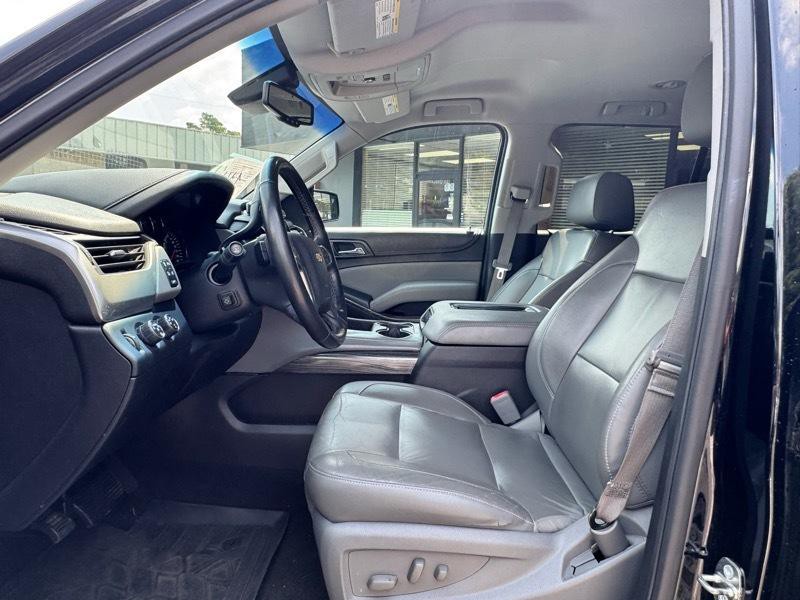 2015 Chevrolet Suburban Image 10