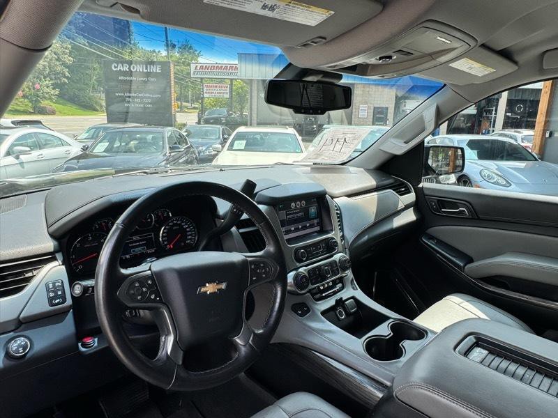 2015 Chevrolet Suburban Image 11