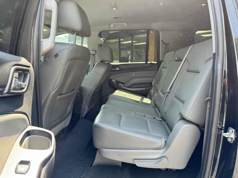 2015 Chevrolet Suburban Image 22