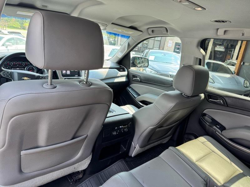 2015 Chevrolet Suburban Image 23
