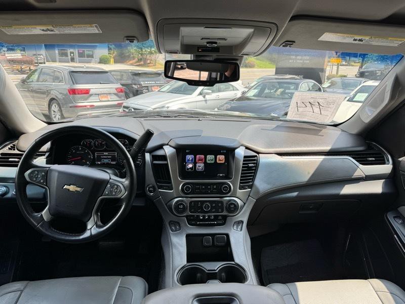 2015 Chevrolet Suburban Image 25