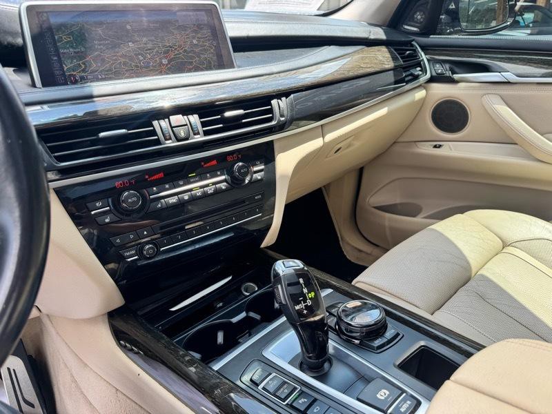 2014 BMW X5 Image 16