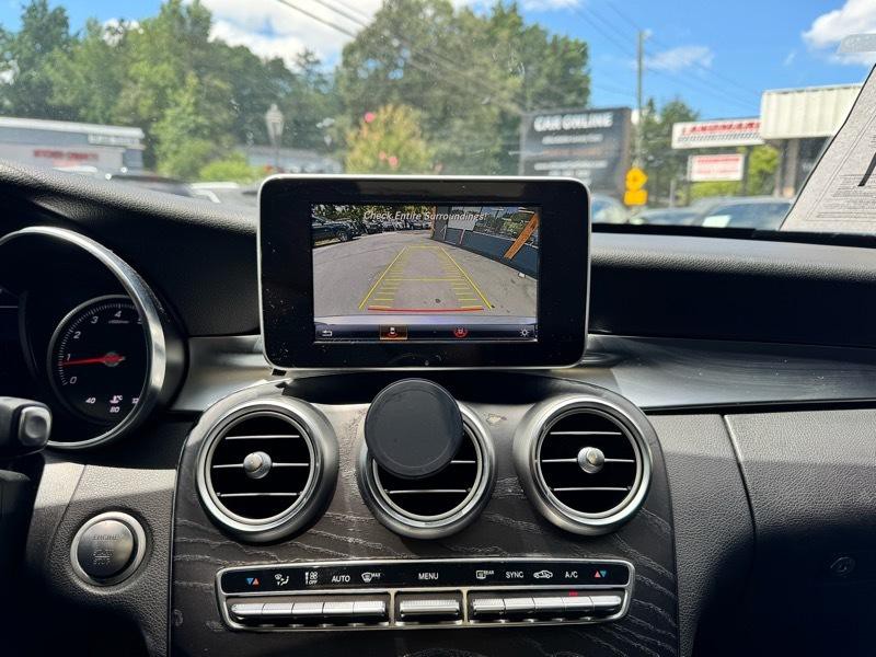 2017 Mercedes-Benz C-Class Image 14