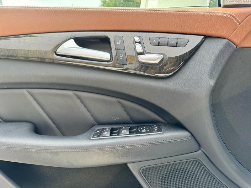 2015 Mercedes-Benz CLS-Class Image 17