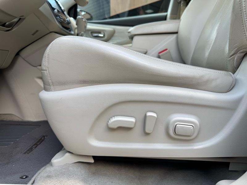2015 Nissan Murano Image 15