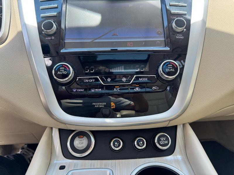 2015 Nissan Murano Image 25