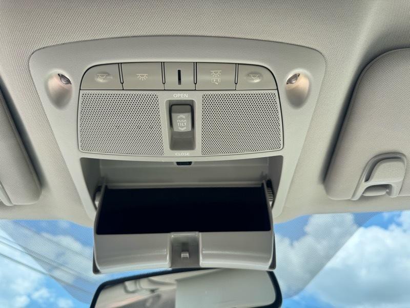 2015 Nissan Murano Image 26