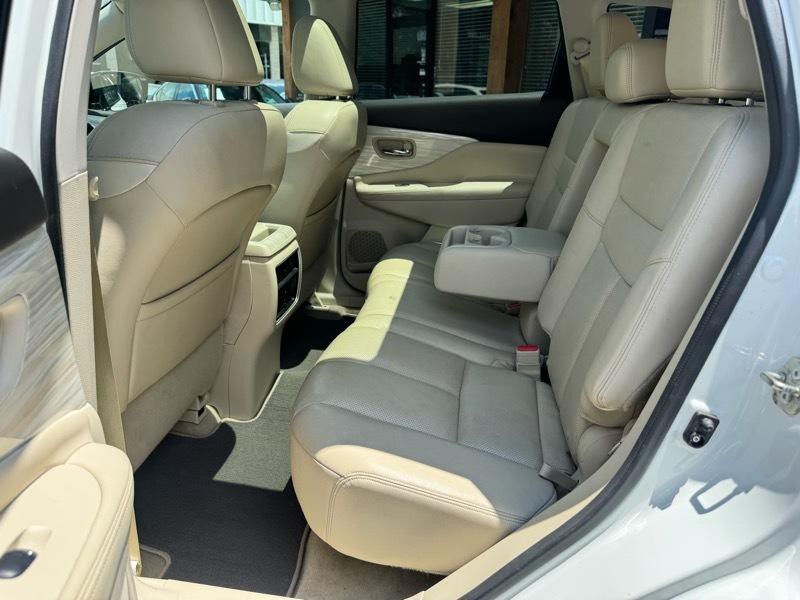 2015 Nissan Murano Image 32