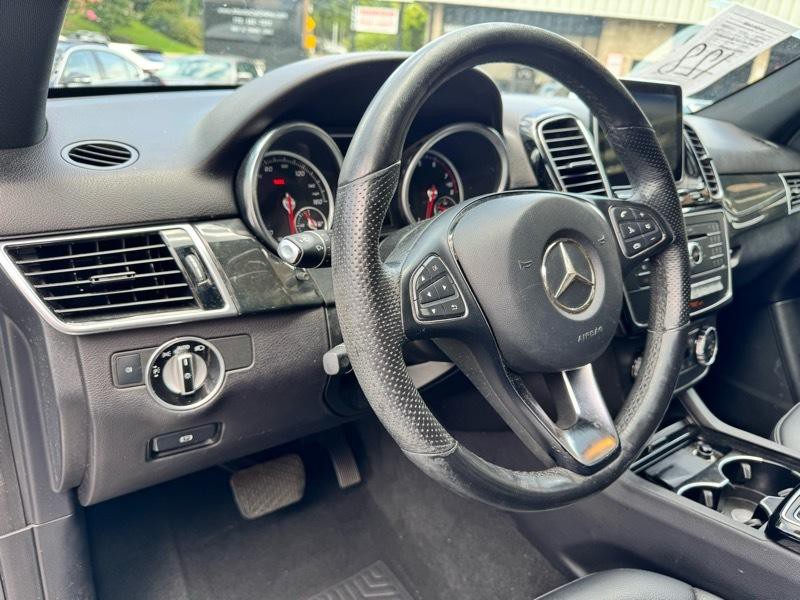 2016 Mercedes-Benz GLE-Class Image 16